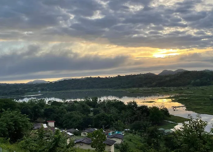 Gatun Lake Lodge Hotel