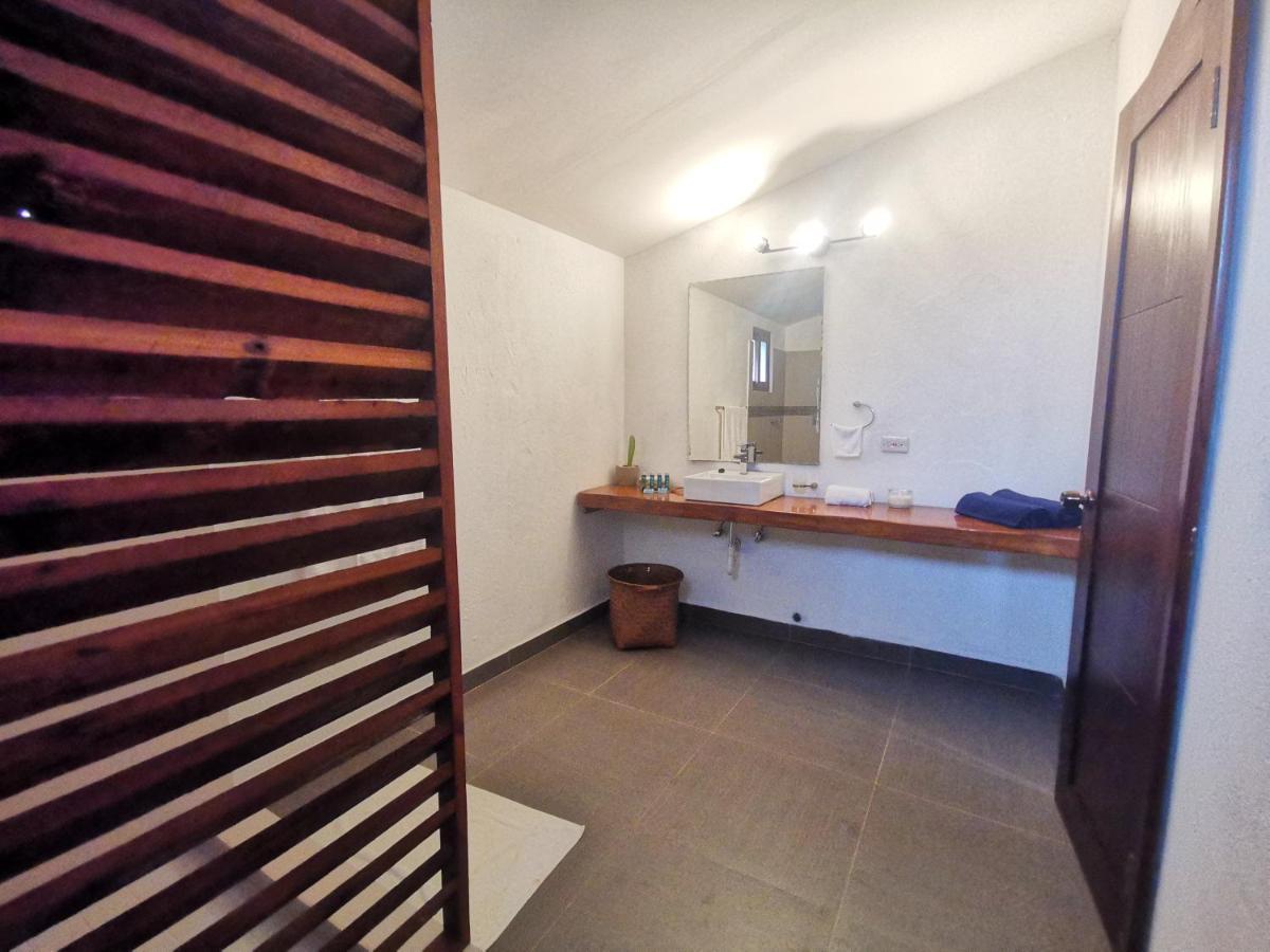 Gatun Bed and breakfast *